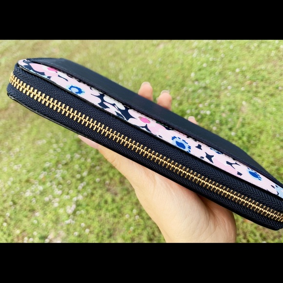 Kate spade Lacey floral zip around wallet - Picture 7 of 7
